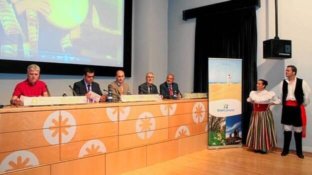 Cita intercontinental en Ingenio