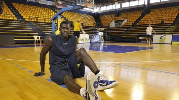Savané anuncia hoy su decisión a la propuesta del CB Gran Canaria
