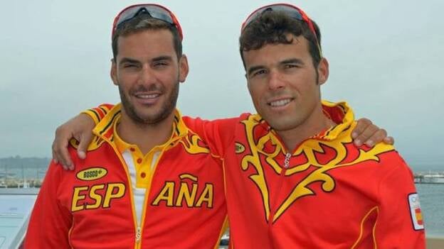 Barreiros y Sarmiento acaban séptimos tras su primer día de competición