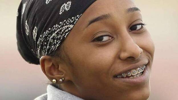 La aventura de la primera mujer catarí olímpica dura unos metros