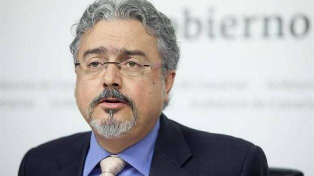 "Sería una atrocidad eliminar la ayuda al transporte de residentes"