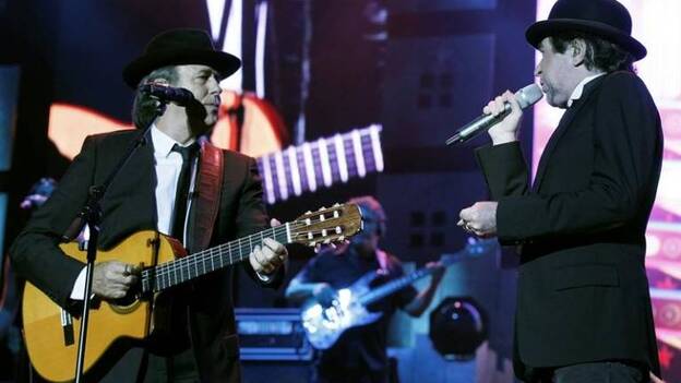 Serrat y Sabina suben al cielo en la "capital de la gloria"