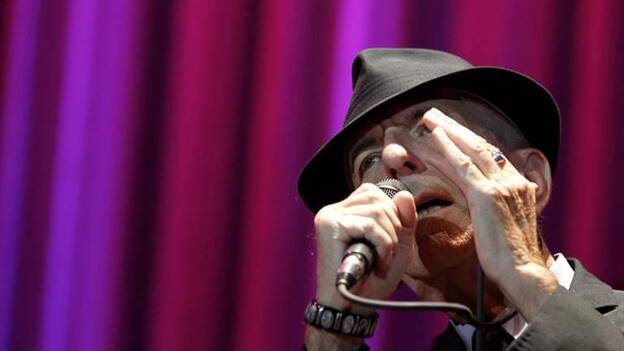¡Para quitarse el sombrero!: Leonard Cohen pone de pie a Madrid