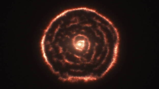 Astrónomos descubren una estructura espiral alrededor de una gran estrella moribunda