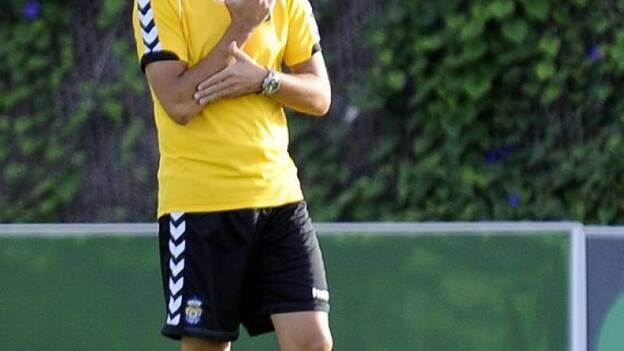 División en Pío XII con Sergio Lobera