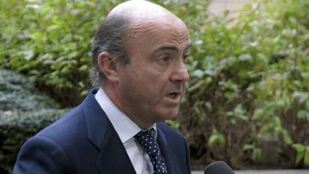 De Guindos afirma que los bancos nacionalizados recibirán 37.000 millones