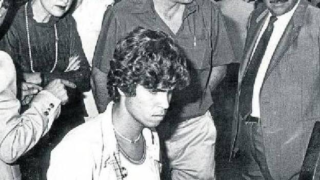 Con diez ordenadores para hacer un periódico