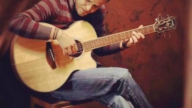 Unplugged in The Paper Club