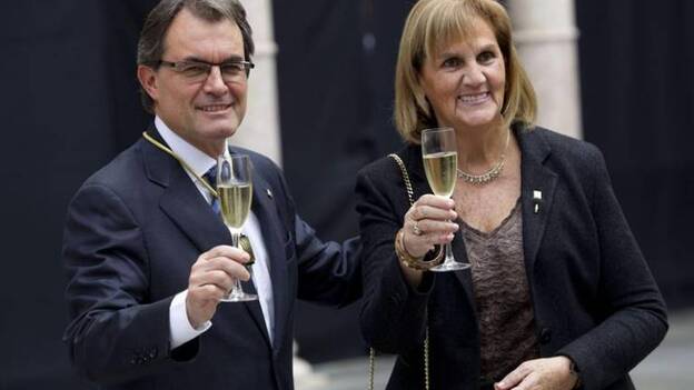 Mas pide al Estado que no ponga "rejas" al derecho a decidir de Cataluña