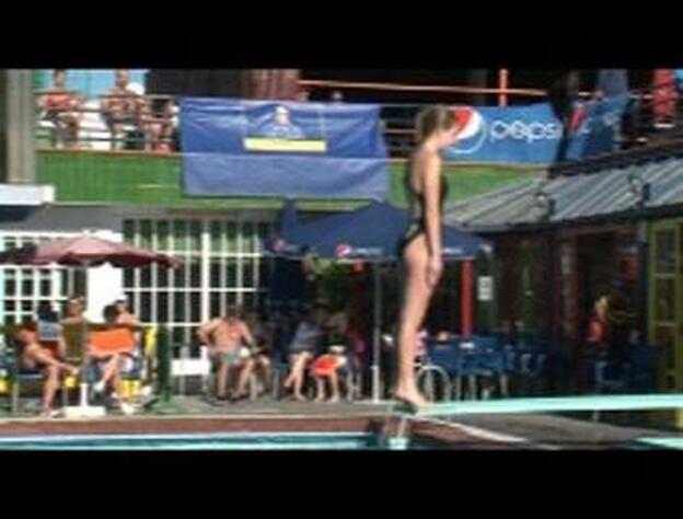 La Pepsi Diving Cup inicia en el Metropole sus 'bodas de plata'