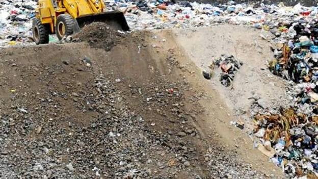 Cardona y Bravo impulsan el nuevo vaso del vertedero