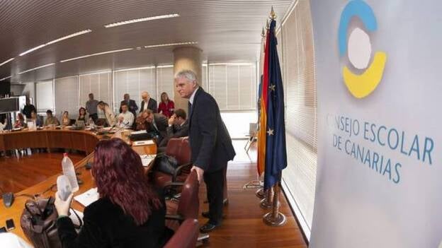 Pérez: "El 68 % de los centros de Enseñanza Primaria ofrece programa bilingüe"