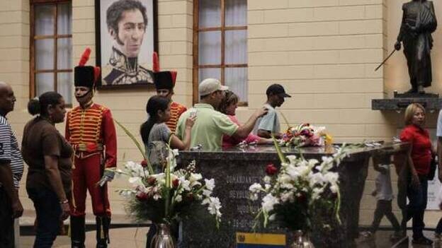 Los restos de Chávez reposan en un sepulcro sellado en el Museo 4 de Febrero