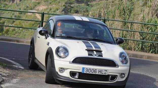 Pilotos y copilotos estudian este miércoles la segunda etapa
