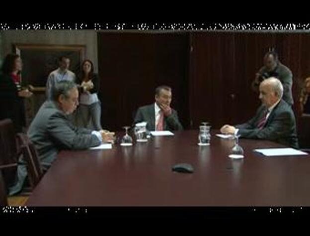 Reunión entre Rivero y los afectados por la Ley de Costas