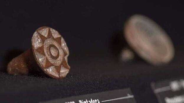 Las pintaderas prehistóricas canarias, vestigios de un lenguaje extinto