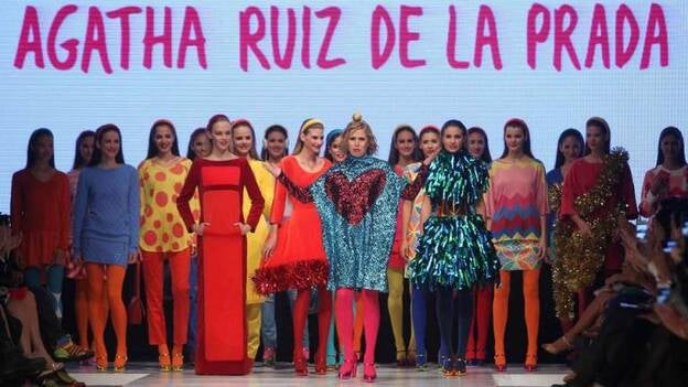 Práctica y audaz en su colección Agatha Ruiz de la Prada