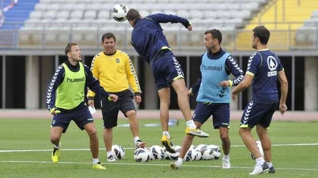 La UD comienza su preparación ante el Sporting