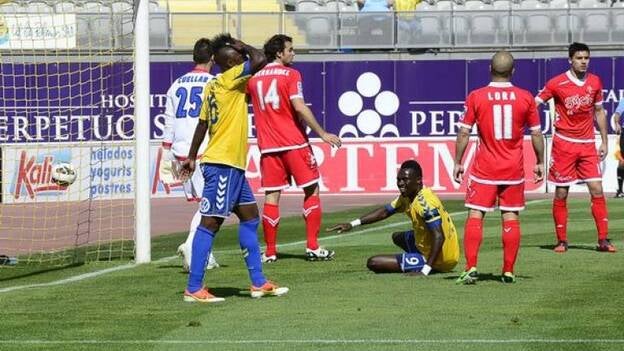 Un tridente contra la espesura