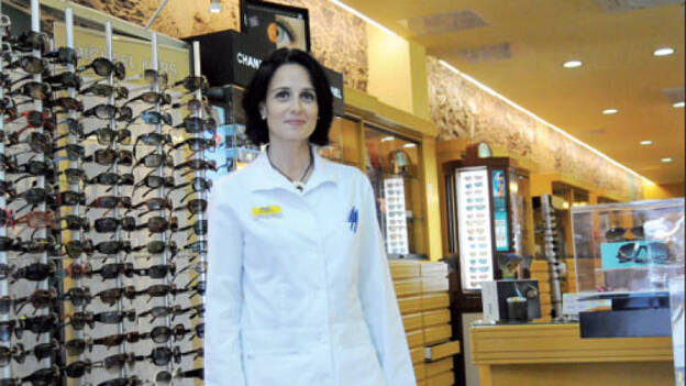 “Los ojos de los niños son vulnerables a los rayos UV”