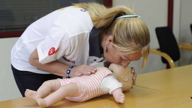 Así se reanima a un bebé