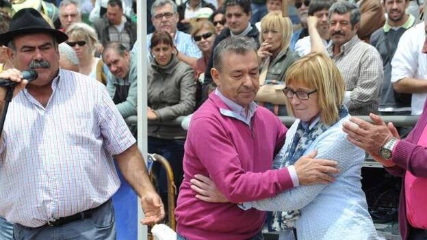 Rivero asiste a la X Prueba Regional de Arrastre de Ganado