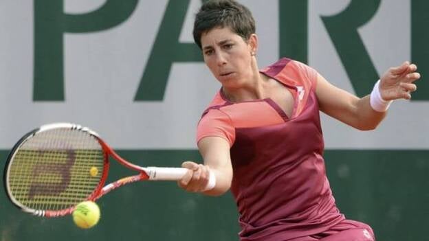 Carla Suárez vuelve a imponerse