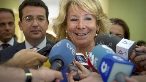 Aguirre dice que está "absolutamente abochornada" por la corrupción en el PP