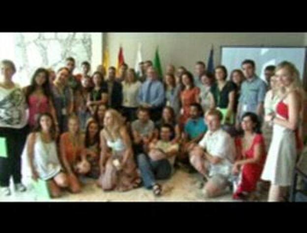 Se inaugura el curso internacional “Growing Together”