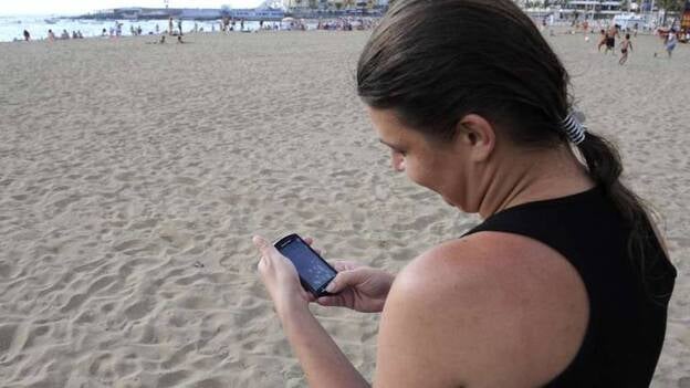 Los teléfonos inteligentes y la crisis agravan el "síndrome del ejecutivo"