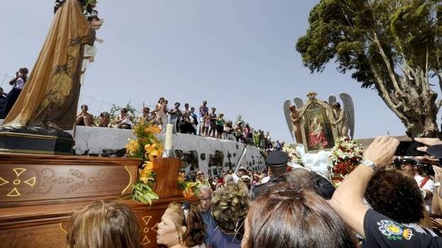 Agaete se vuelca con su virgen