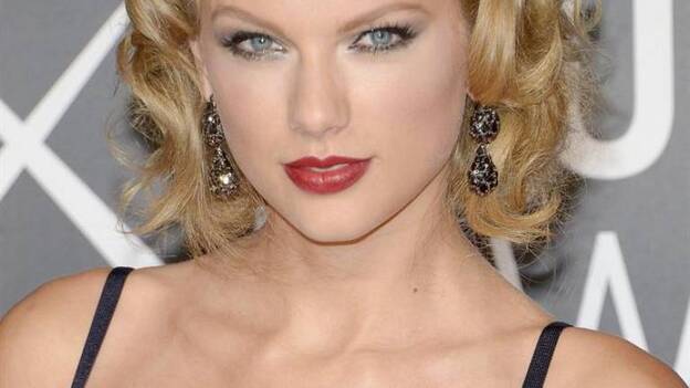 Timberlake triunfa en la noche del regreso de Lady Gaga y el cameo de 'N Sync