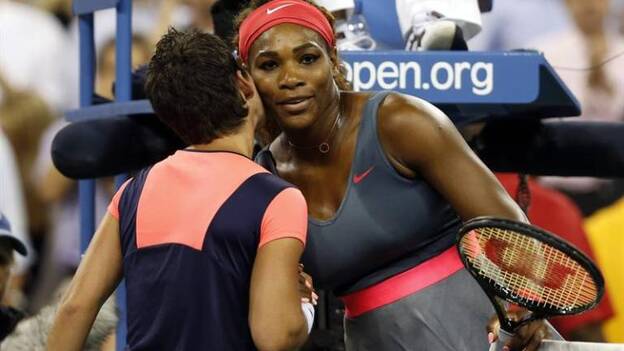 Serena Williams arrolló a Suárez Navarro y jugará la semifinal ante Li