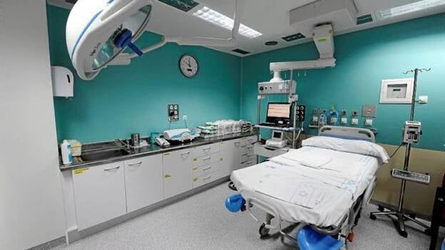 El Materno dice que las enfermeras de maternidad no suplen a las matronas