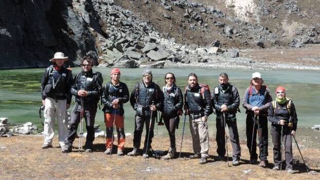 El riesgo de avalancha descarta intentar subir el Island Peak