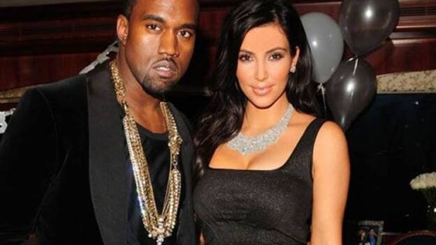 El rapero Kanye West pide matrimonio a la "celebrity" Kim Kardashian