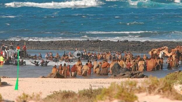 A la tierra prometida se llega cruzando el mar de El Cotillo