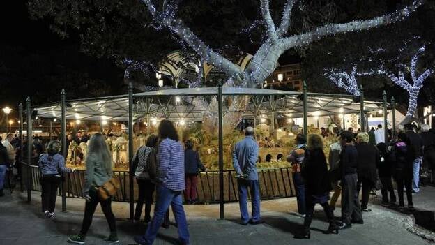 El nacimiento en San Telmo, y la Navidad en Triana