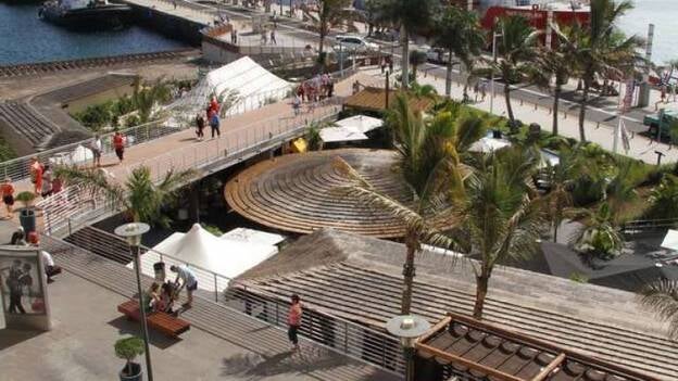 Comercio urge a Cardona que sume El Muelle y Las Arenas a la libertad horaria