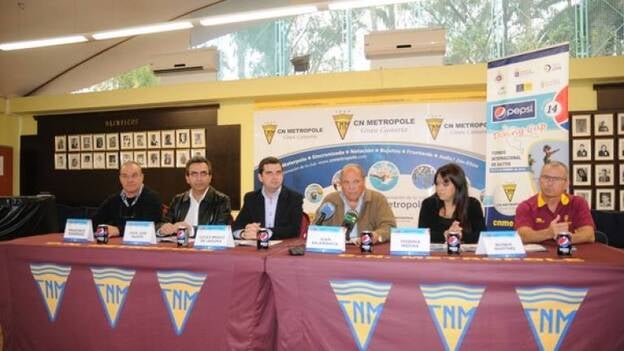 Representación de hasta siete países