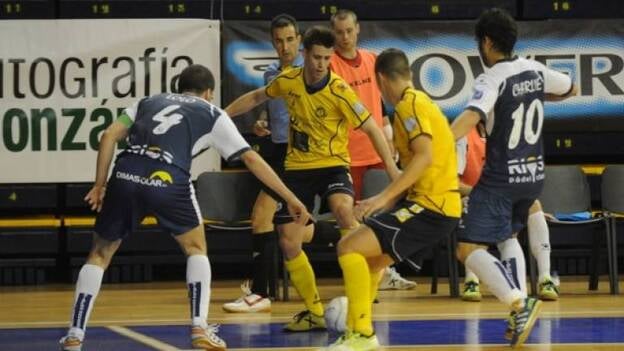 El Colegios Arenas se deja remontar (3-4)