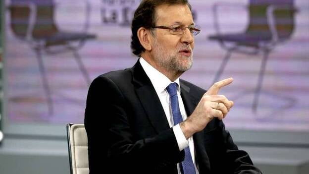 Rajoy, seguro de la inocencia de la infanta, no cree que deba renunciar a sus derechos