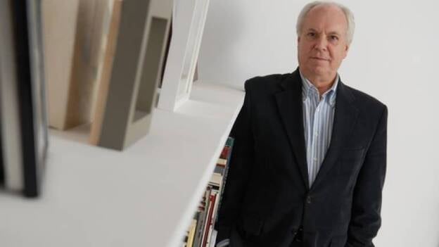 Eduardo Mendicutti: «Hay que dejar constancia del martirio de los gais»