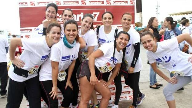 Photocall en la carrera solidaria en Santa Catalina (II)