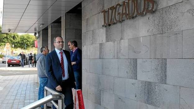 Las partes tachan de «ilegal» la citación de Pamparacuatro