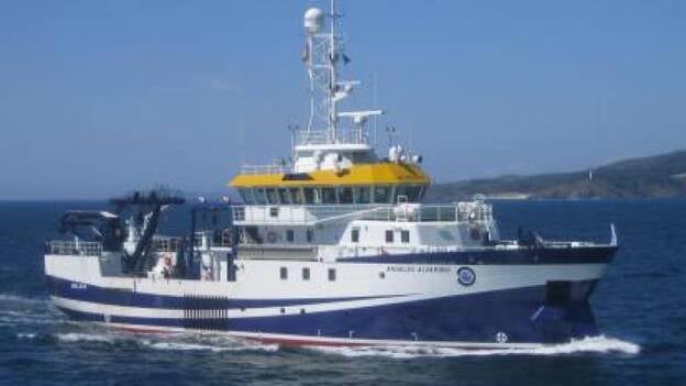 El oceanográfico "Ángeles Alvariño" regresa a estudiar el volcán submarino