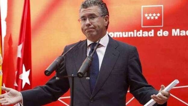 Francisco Granados presentará este viernes su renuncia como senador