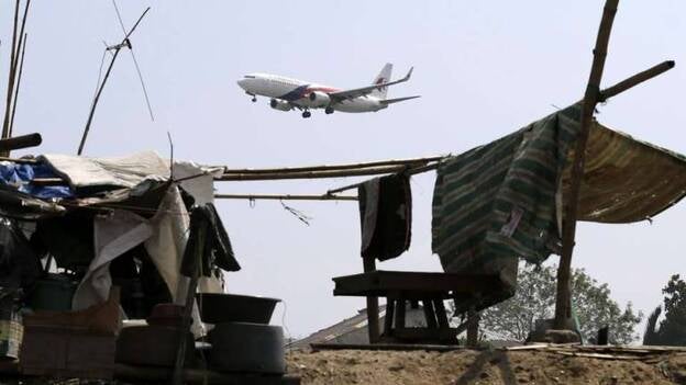 El avión desaparecido bajó a los 5.000 pies para evitar los radares comerciales