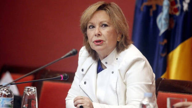 Luengo dice que Rivero se defiende solo, ante el anuncio de 250.000 empleos