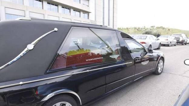 El cortejo fúnebre de Adolfo Suárez llega al Congreso de los Diputados